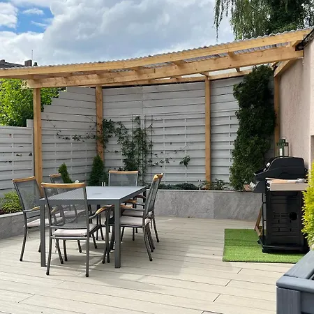 Big Apartment With Parking, 30 Min To Duesseldorf Duisburg Exterior photo