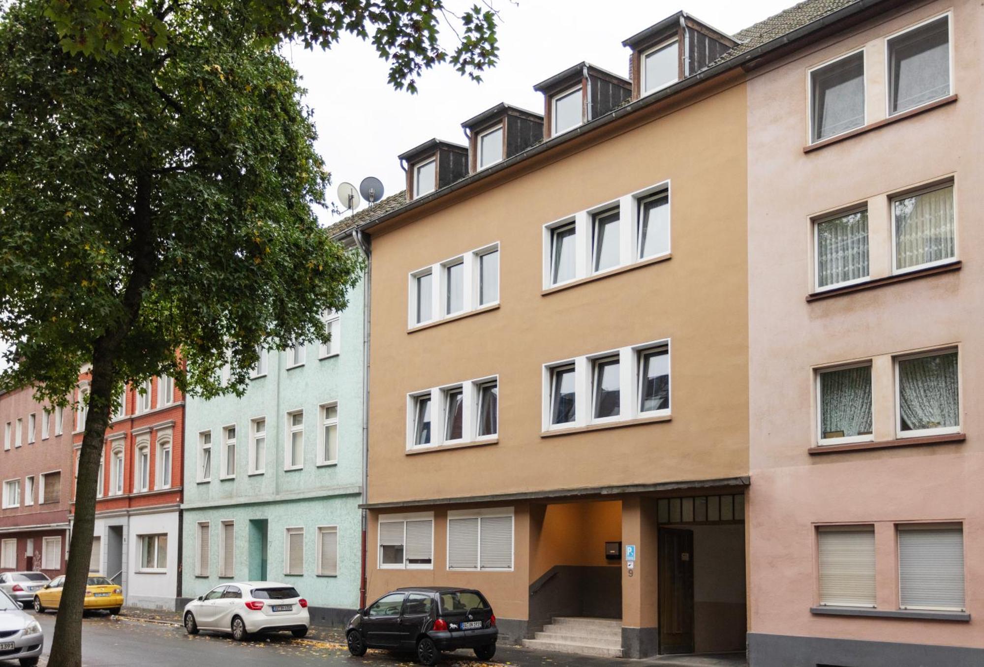 Big With Parking, 30 Min To Duesseldorf Apartment *