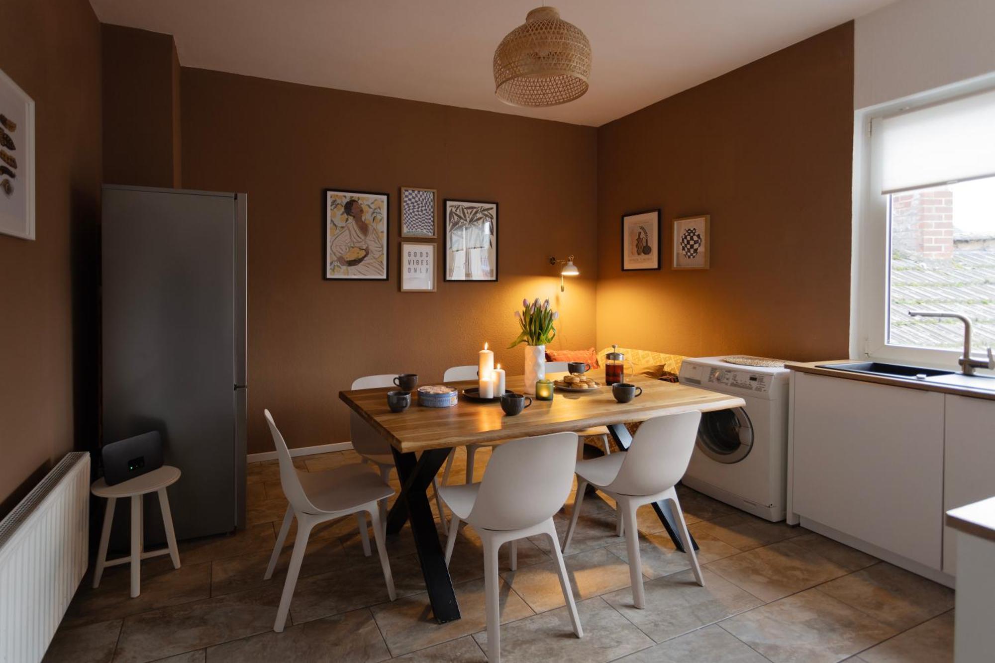 Big With Parking, 30 Min To Duesseldorf * Duisburg