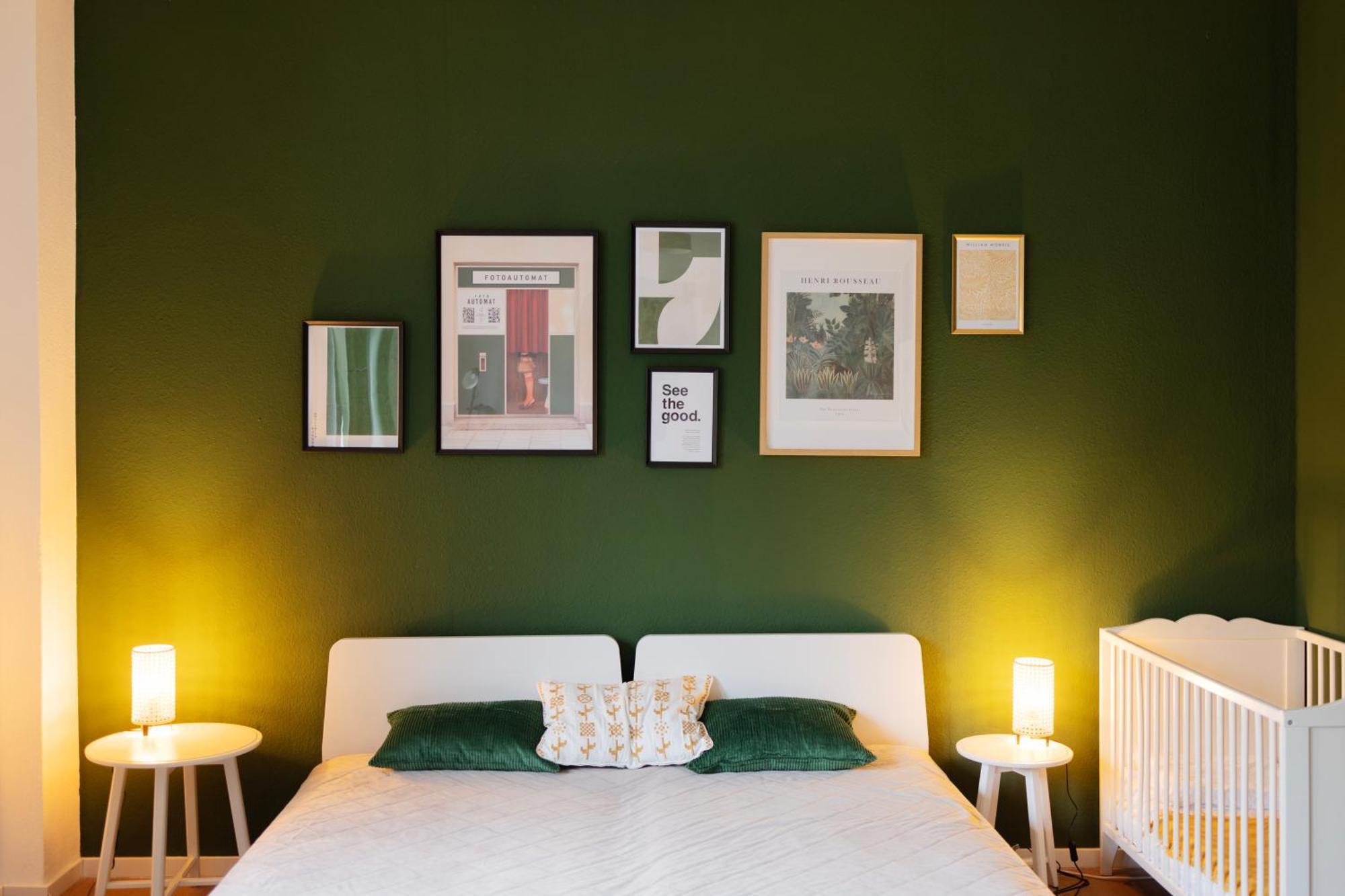 Big With Parking, 30 Min To Duesseldorf Apartment